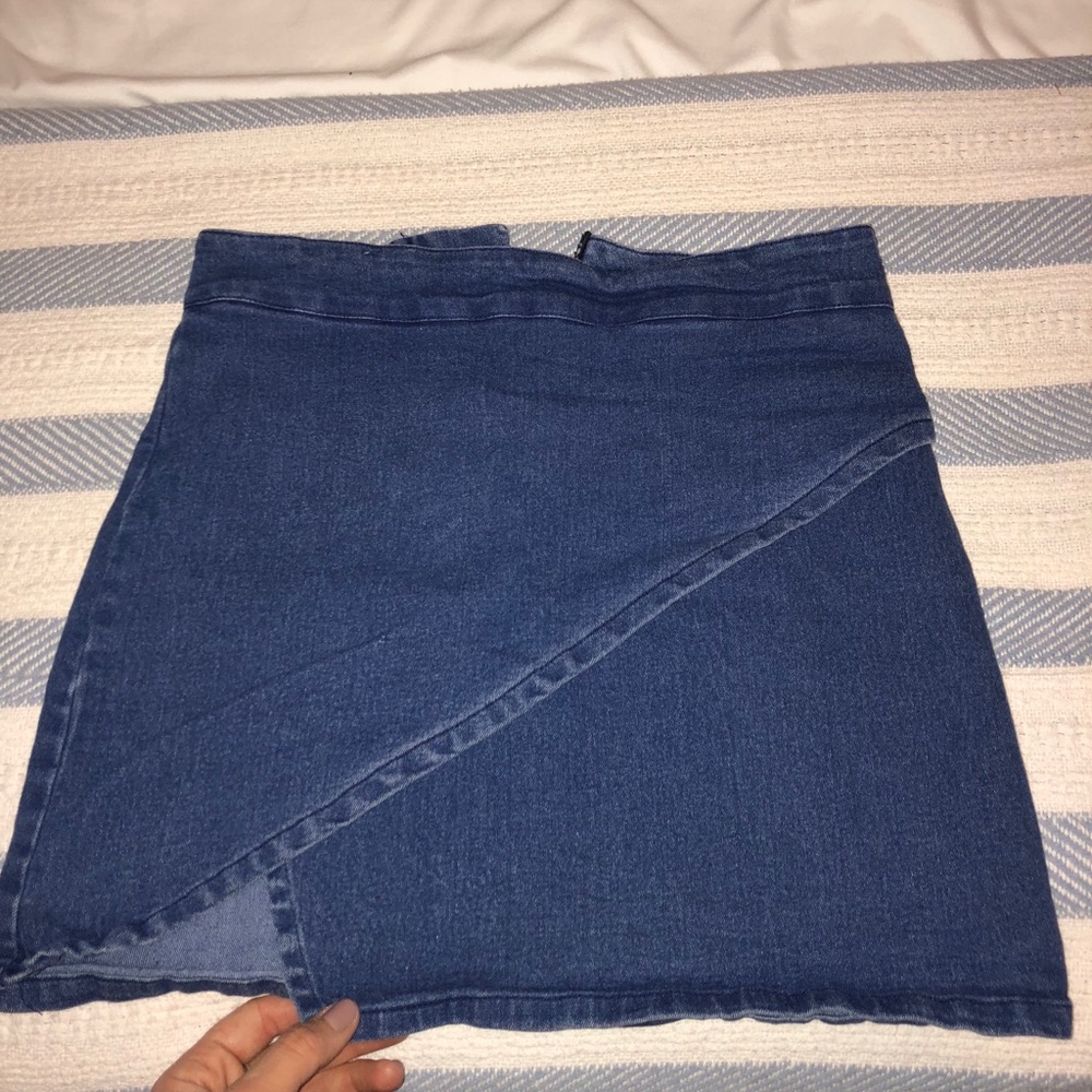 Brandy Melville denim skirt!